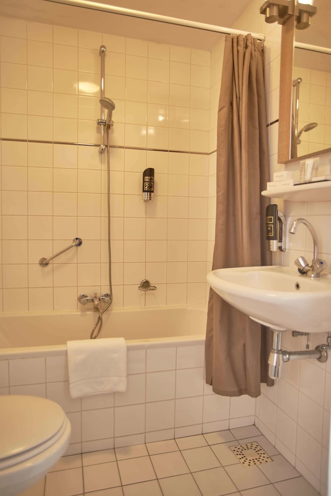 Фото Prinsen Hotel