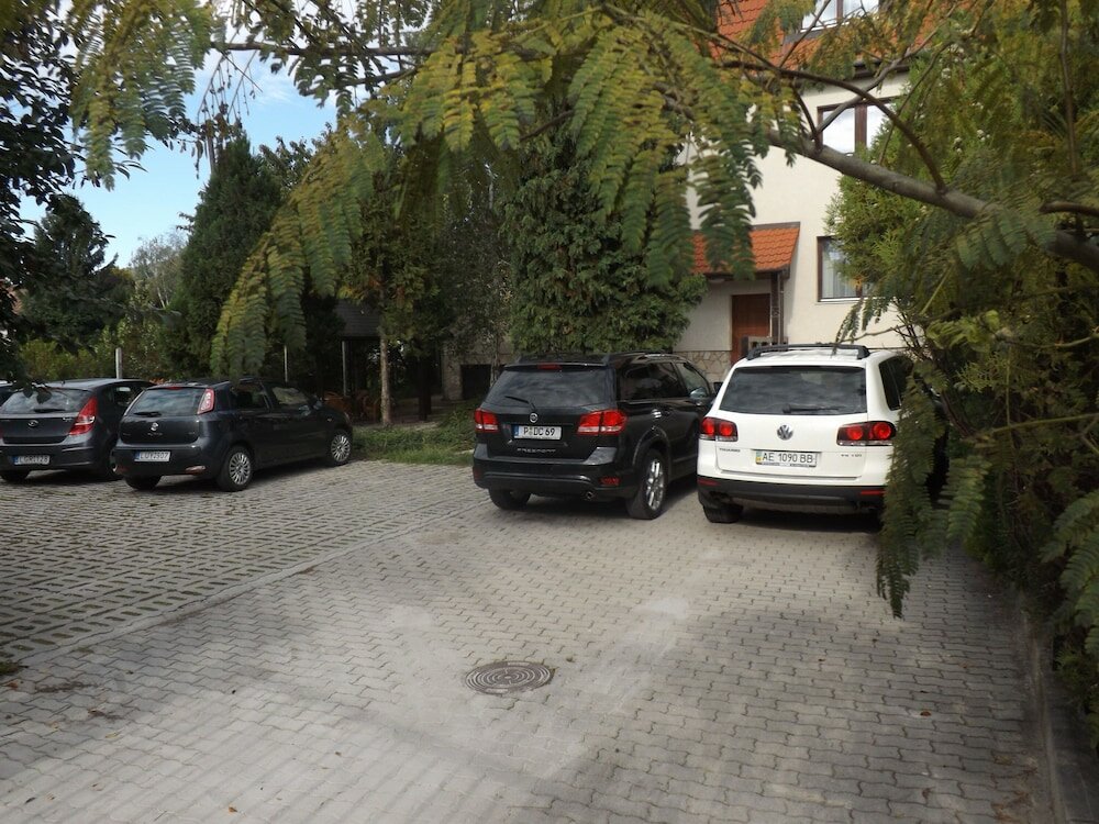 Фото Helios Apartman Hotel