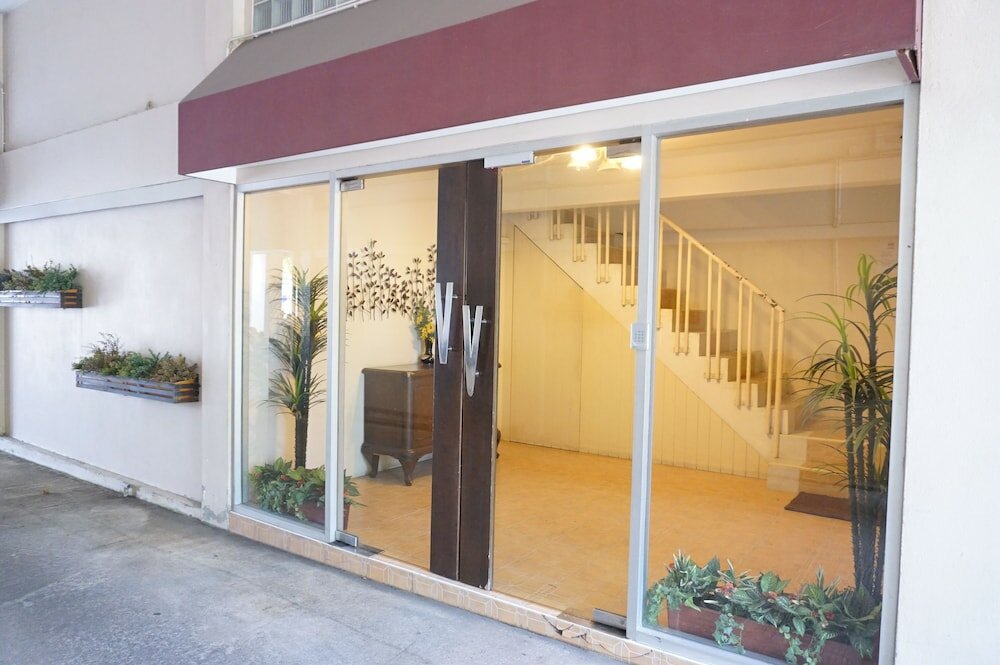 Фото Le Ranong Bistro Hotel