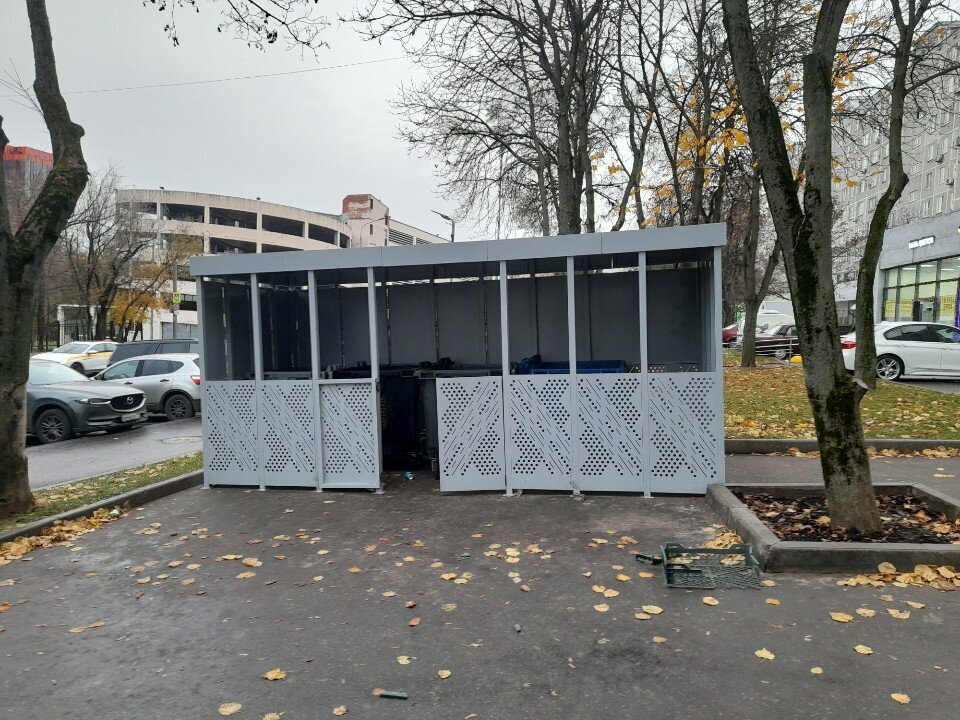 Waste sorting Waste sorting, Moscow, photo