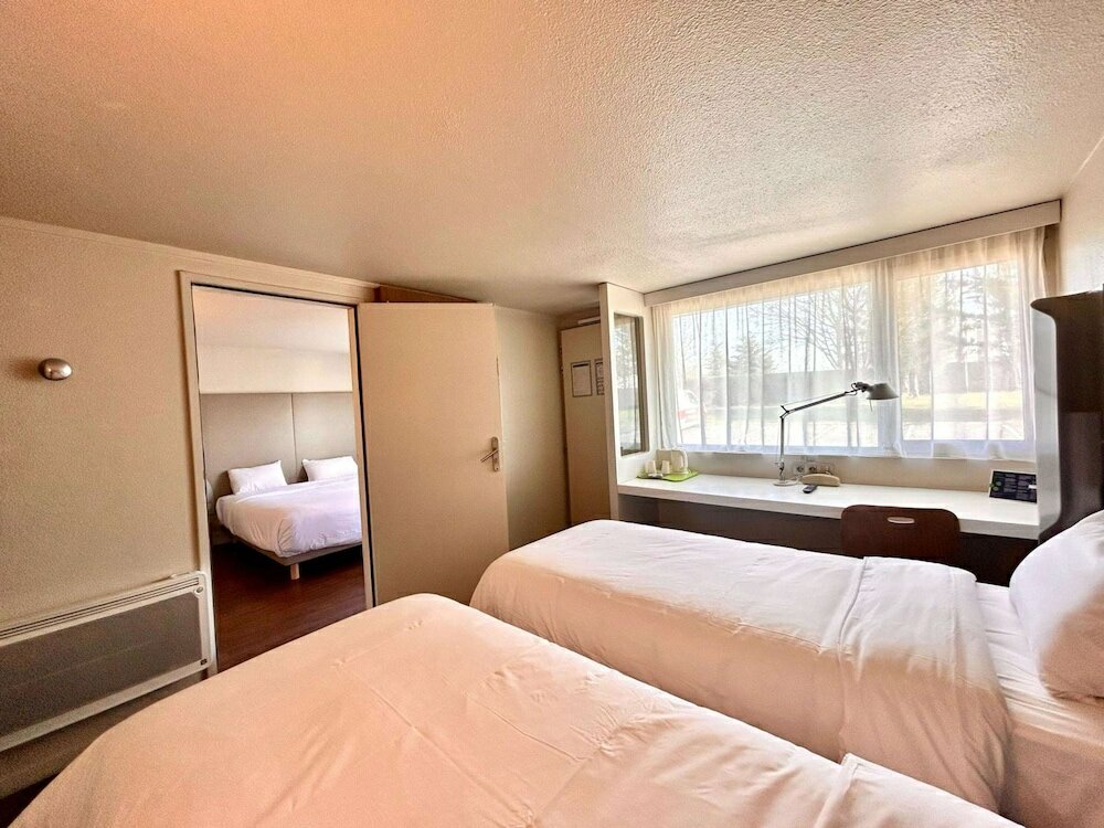 Фото Campanile Montargis - Amily