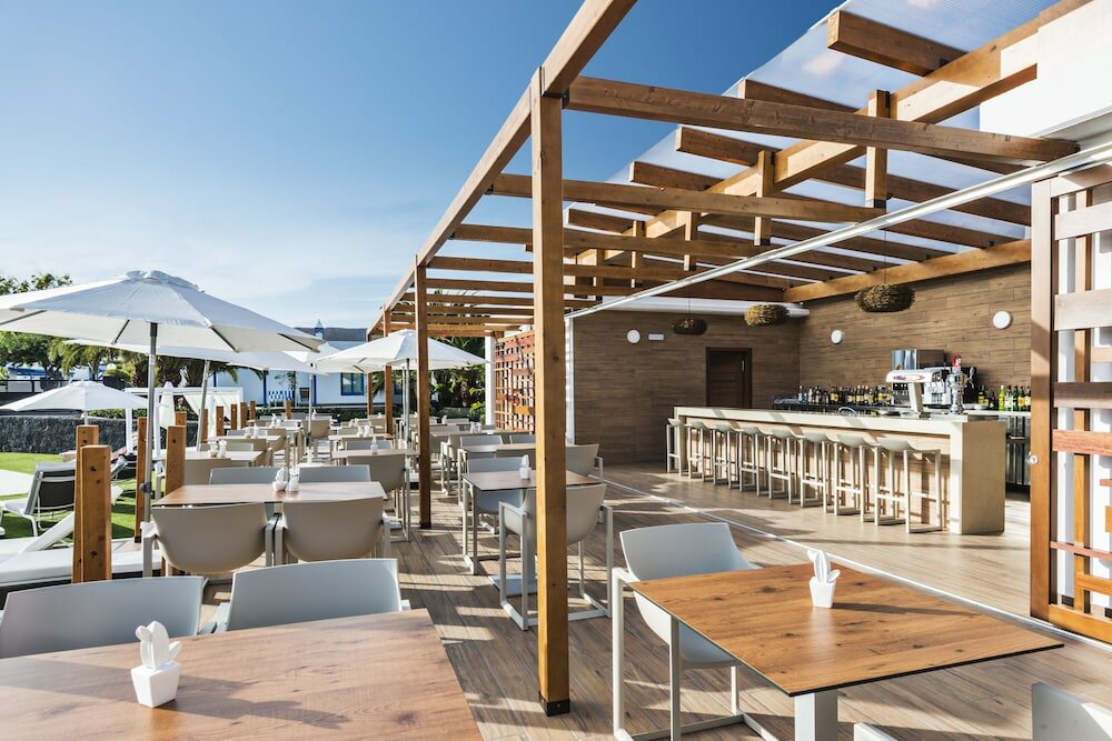 Фото Elba Premium Suites - Adults Only