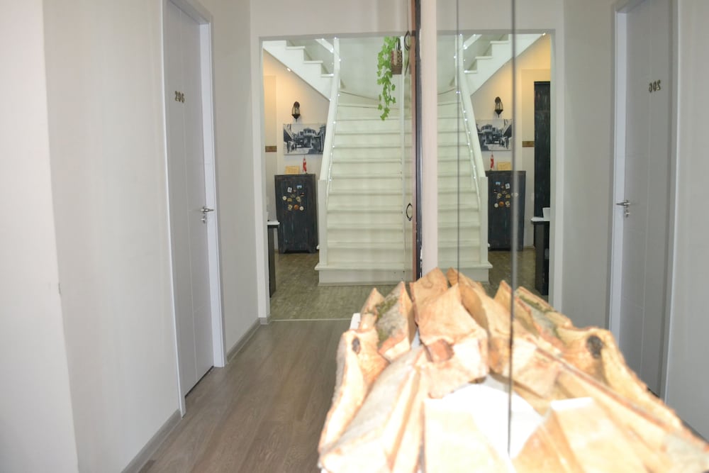 Фото Rustaveli 36 Hotel