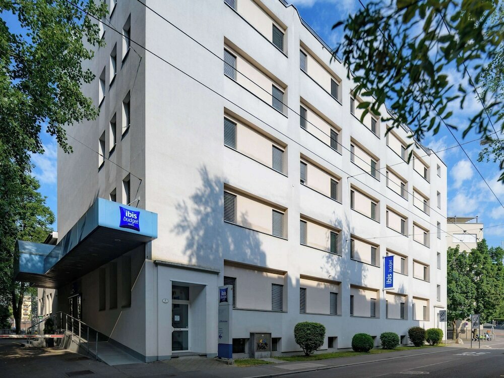 Фото Ibis budget Hotel Luzern City