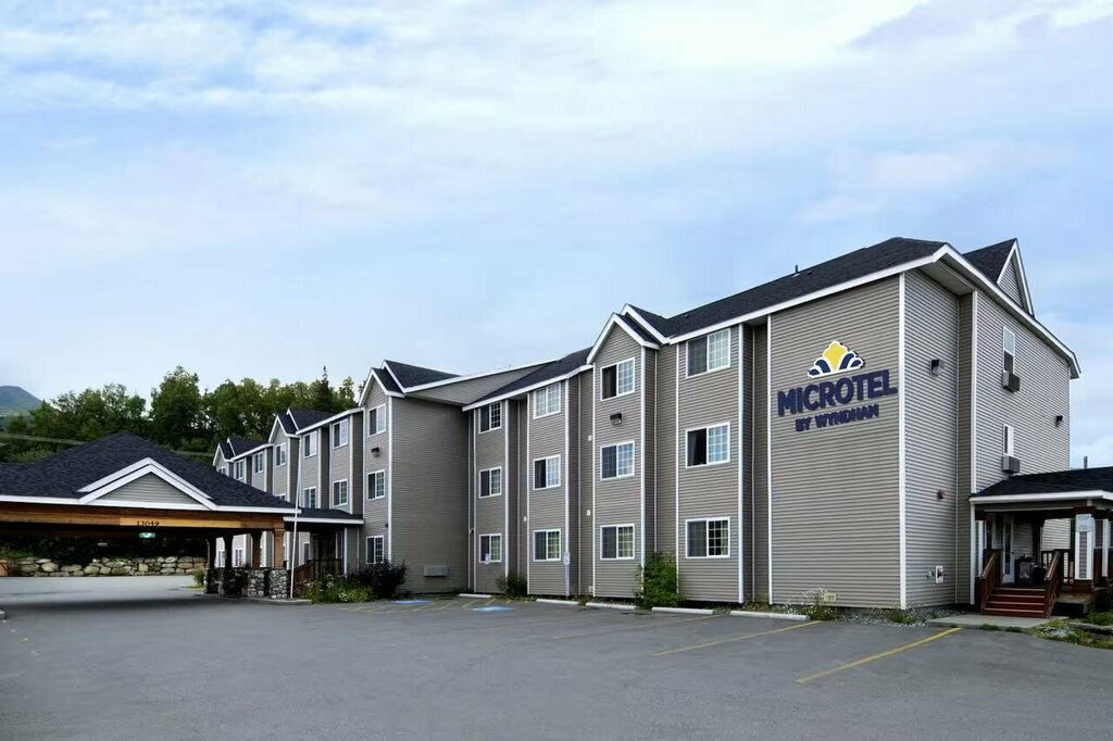 Hotel Microtel Inn & Suites by Wyndham Eagle River/Anch, State of Alaska, photo