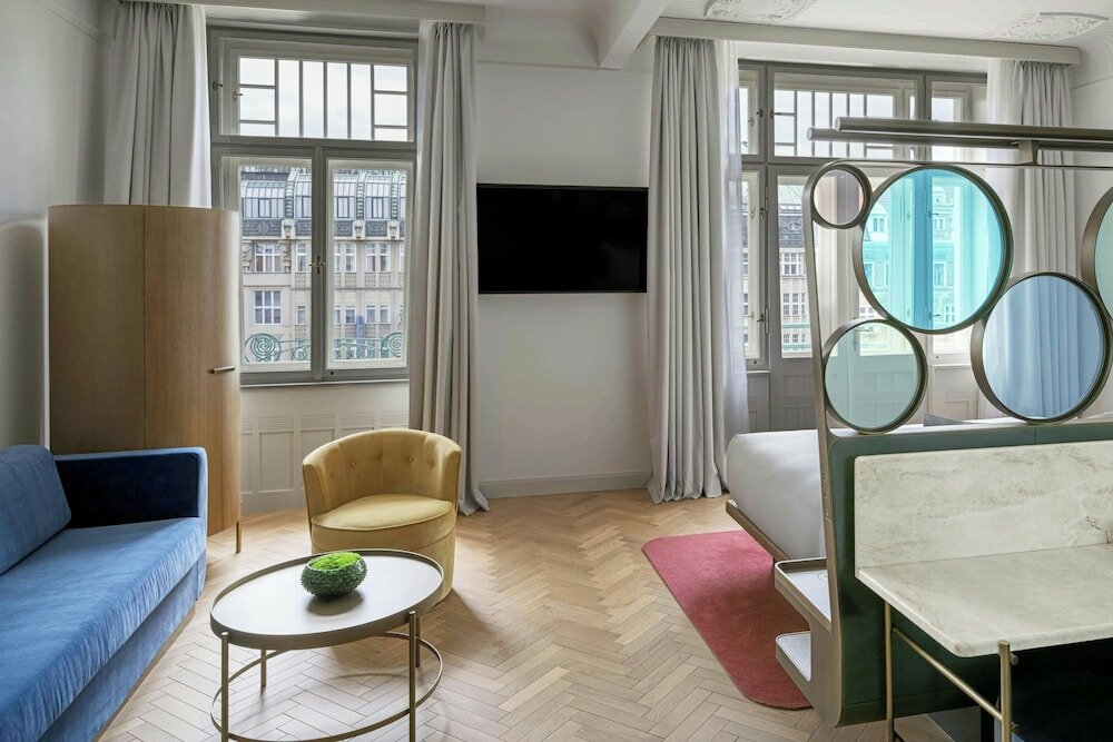 Фото 120549804721