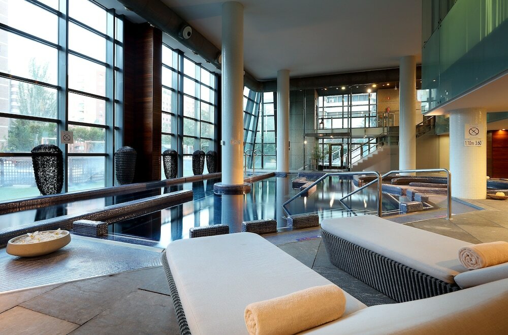 Фото Eurostars Suites Mirasierra