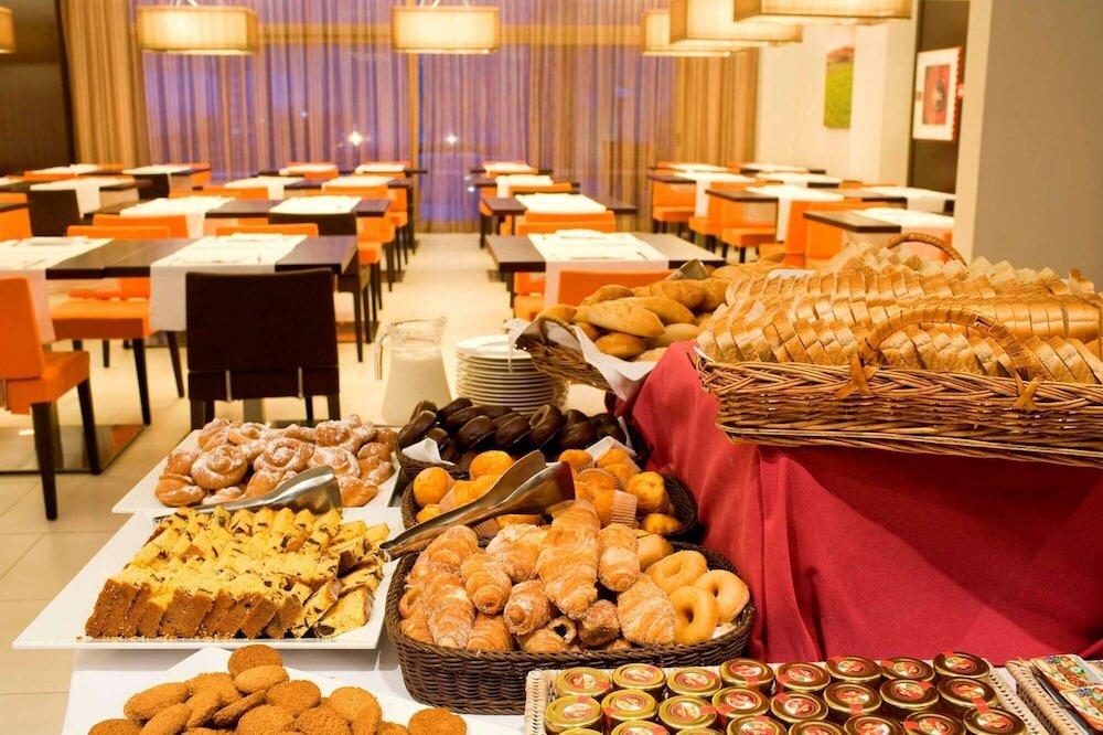 Фото Hotel & SPA Villa Olímpic@ Suites