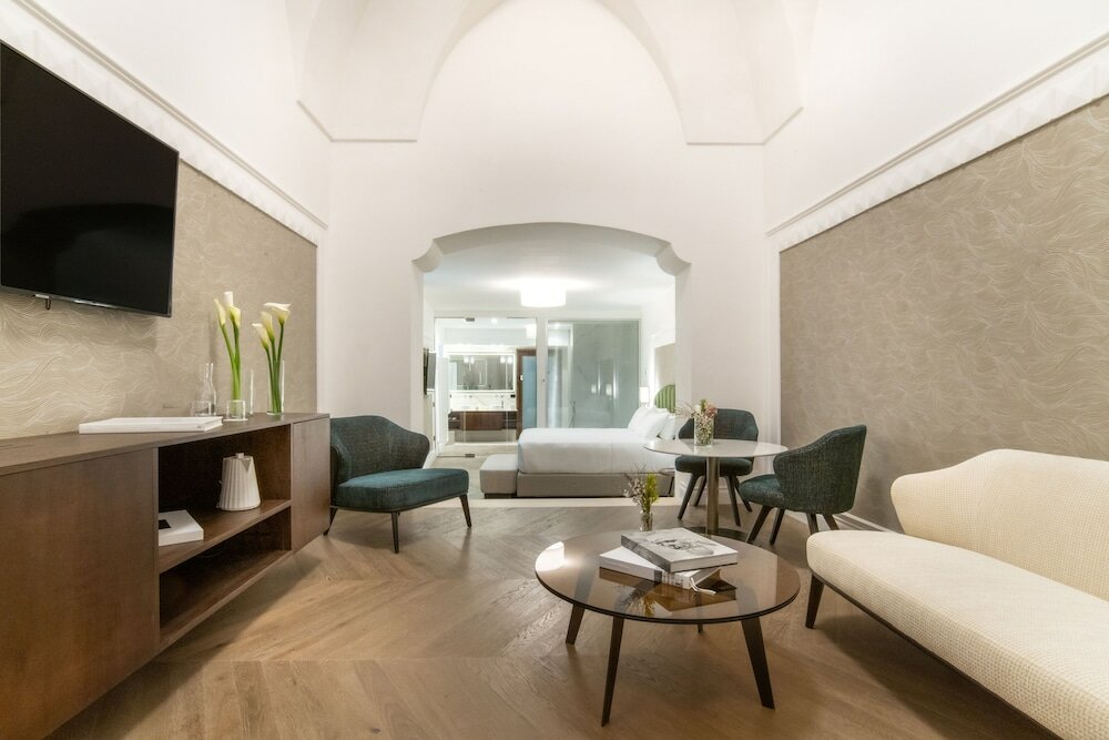 Фото 146716196618