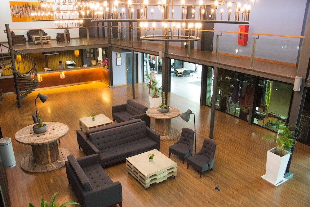 Фото Quayside Hotel