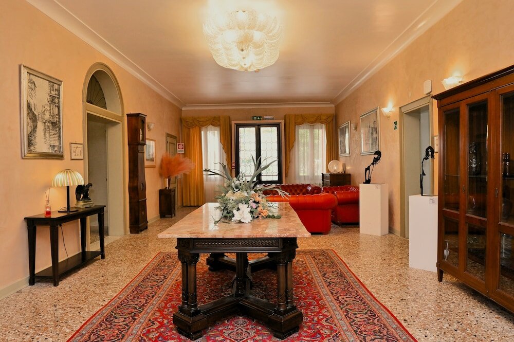 Фото Hotel Villa Patriarca