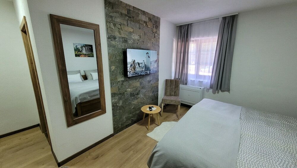 Фото Plitvice Lakes Villa Prica