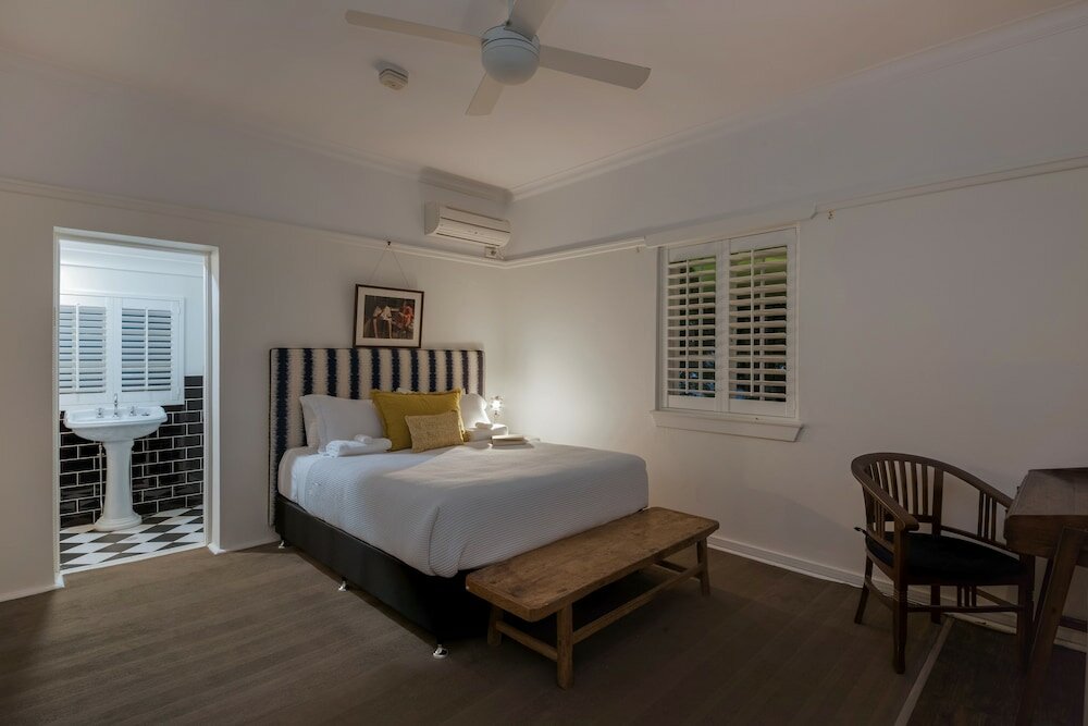 Фото Edward Lodge Bed & Breakfast