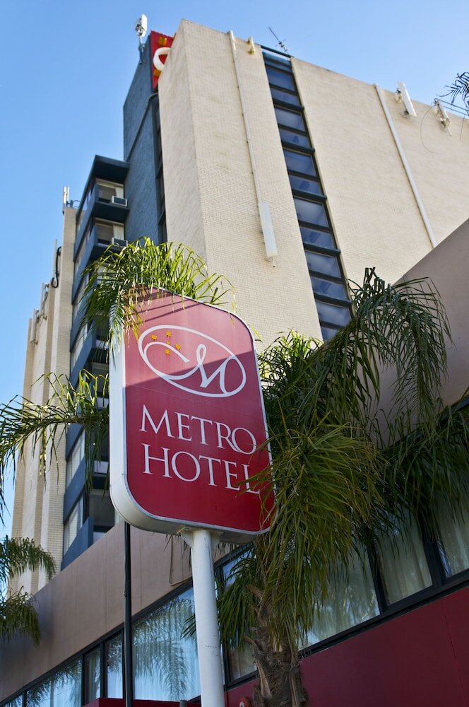 Фото Metro Hotel Perth