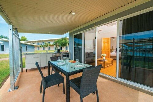 Гостиница Club Tropical Resort Darwin в Дарвине
