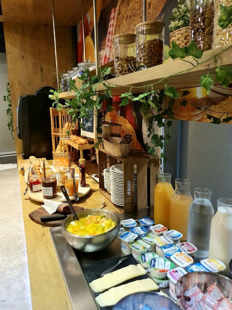 Фото Cit'Hotel Design Booking Evry Saint Germain Lès Corbeil