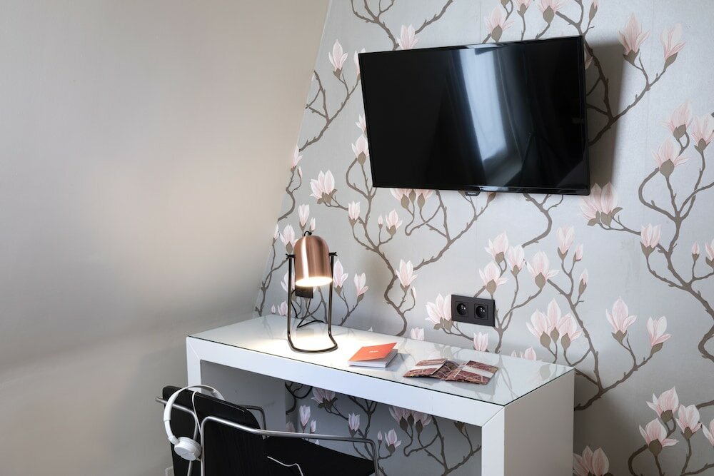 Фото Hotel Brady – Gare de l’Est