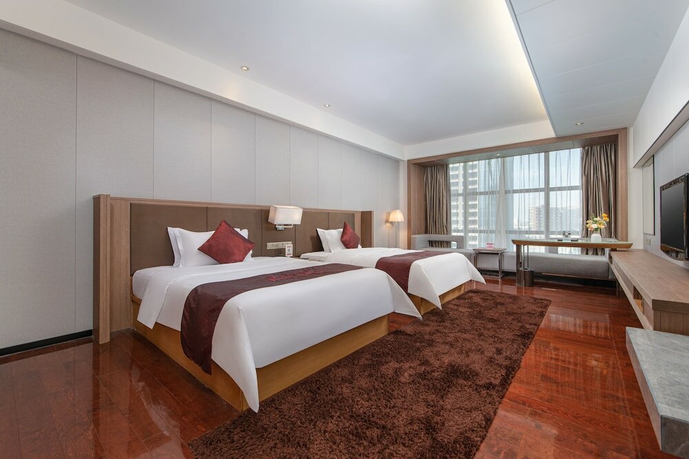 Фото Ramada Plaza by Wyndham Shenzhen North