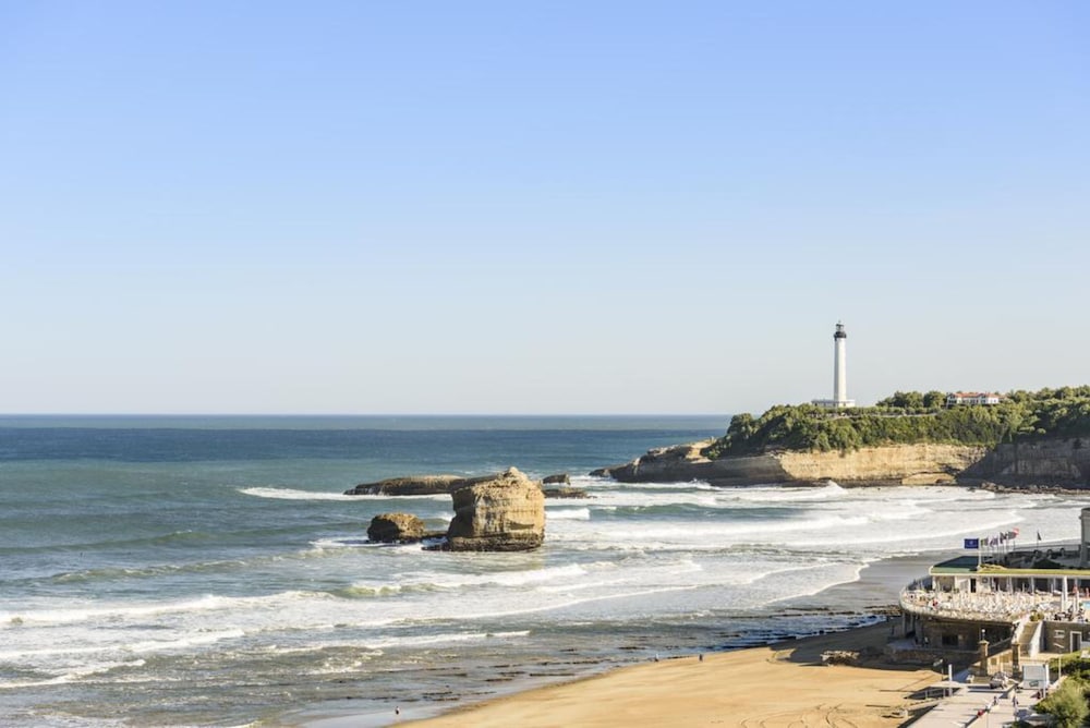 Фото Hotel le Windsor Grande Plage Biarritz