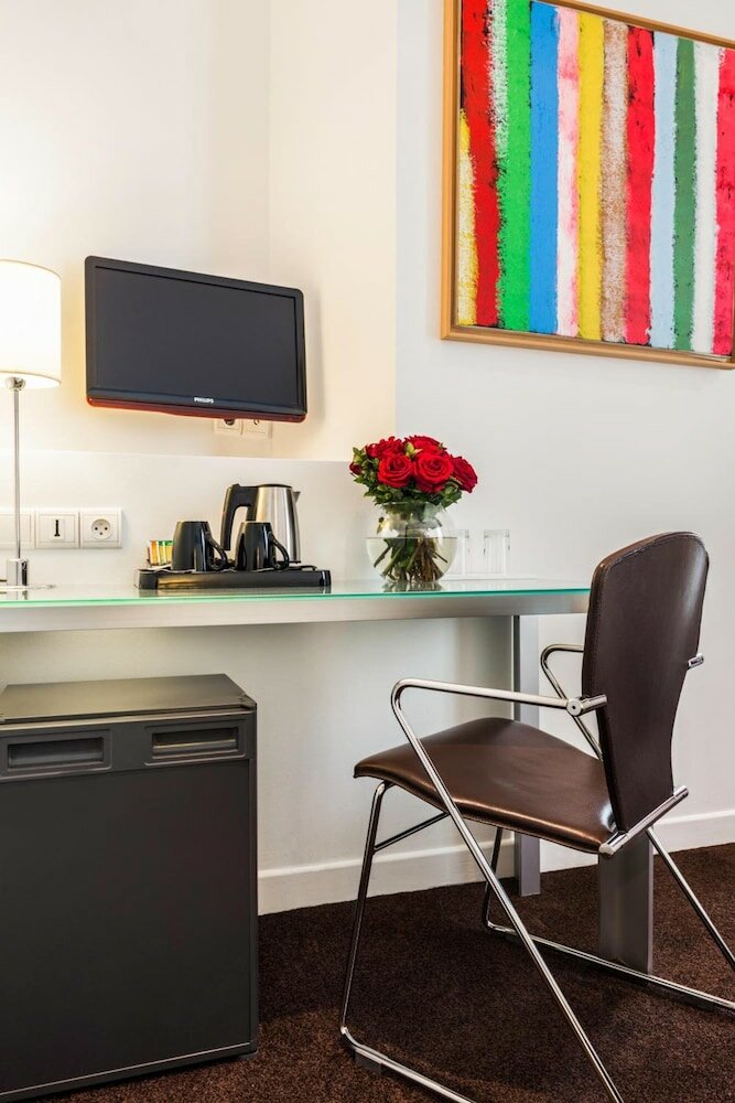 Фото Albe Hôtel Saint Michel