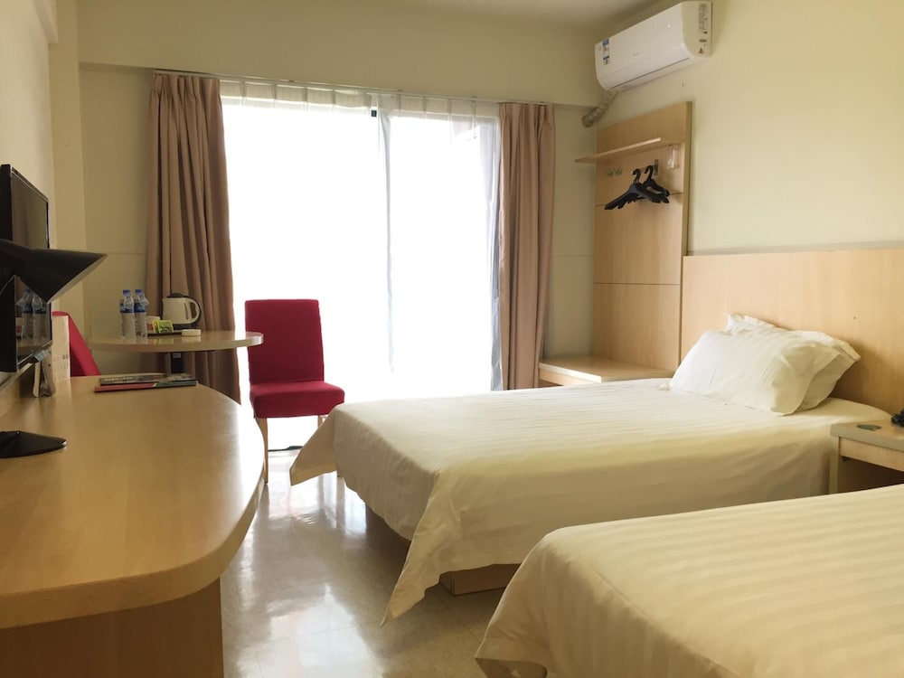 Фото Jinjiang Inn Maidelong Dongguan