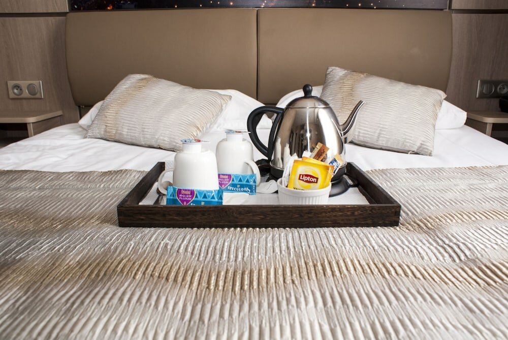 Фото Hotel Esteem Tour Eiffel