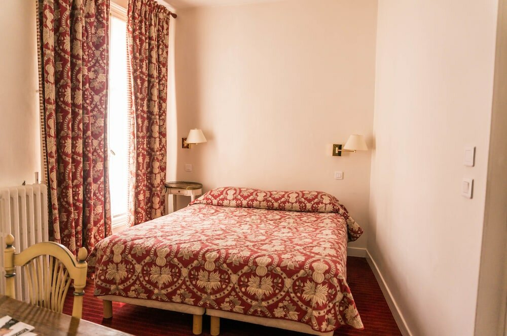 Фото Exelmans Hotel