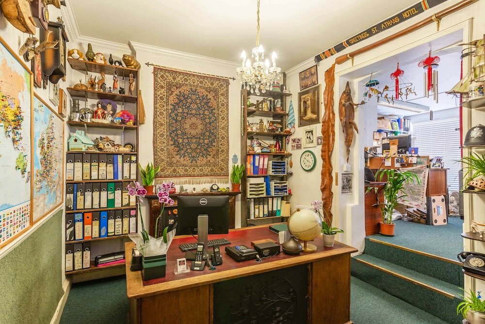 Фото St Athans Hotel