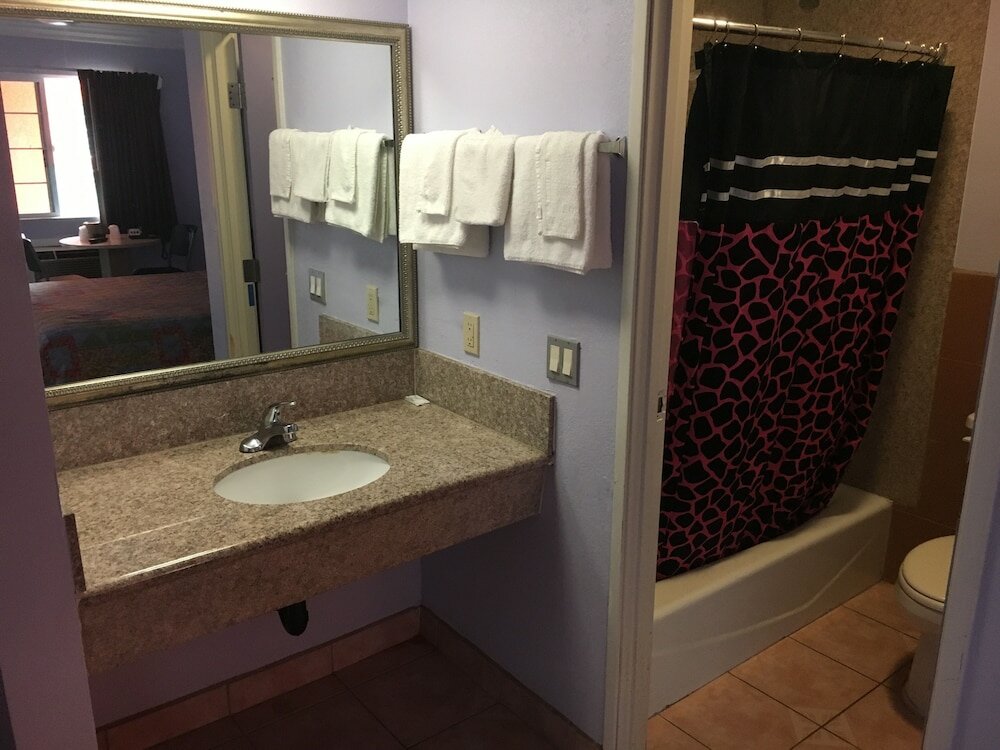 Фото Budget Motel