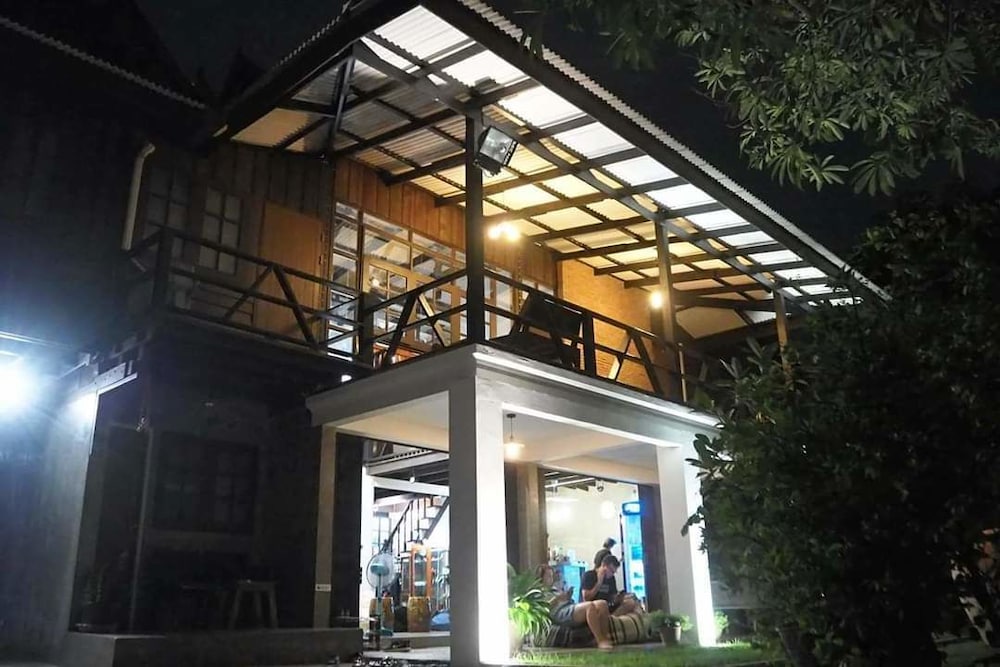 Фото Niwas Ayutthaya