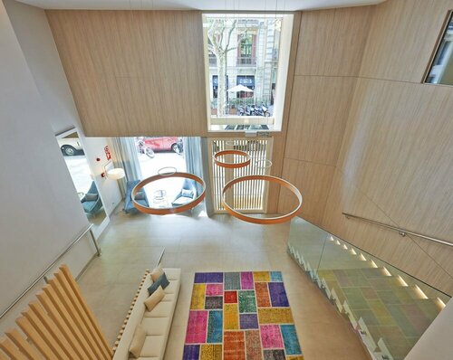 Внешний вид отеля Hotel Omnium в Барселоне, фото 5