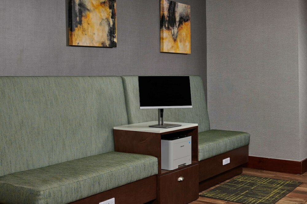 Фото Hampton Inn Atlanta Nw Cumberland