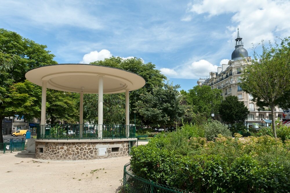 Фото отеля 2