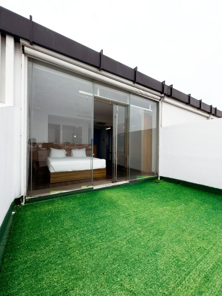 Фото Ikonik Hotel Puebla