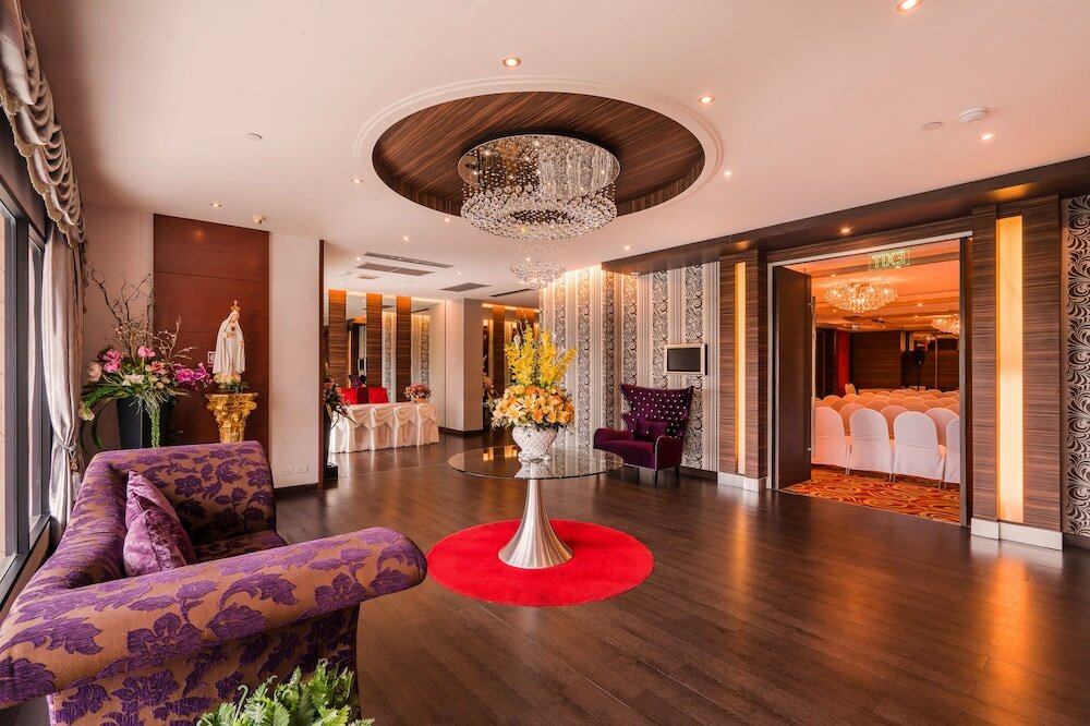 Фото Grand Lord Hotel