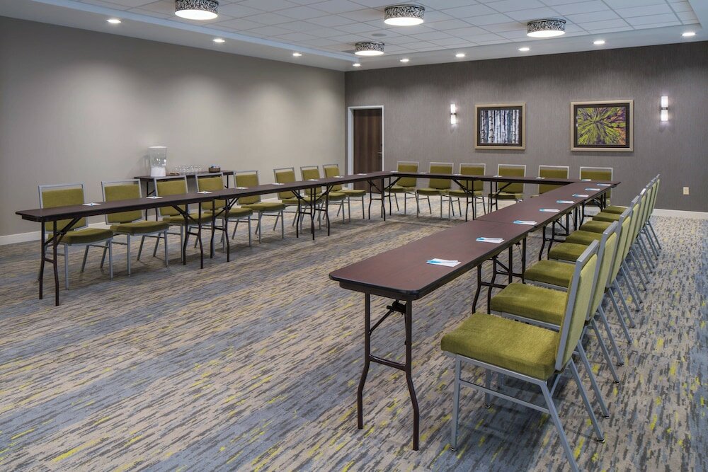Фото TownePlace Suites by Marriott Chicago Schaumburg