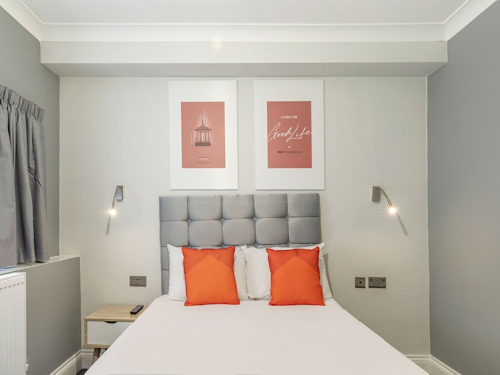 Фото Oyo Townhouse Apollo, Hyde Park