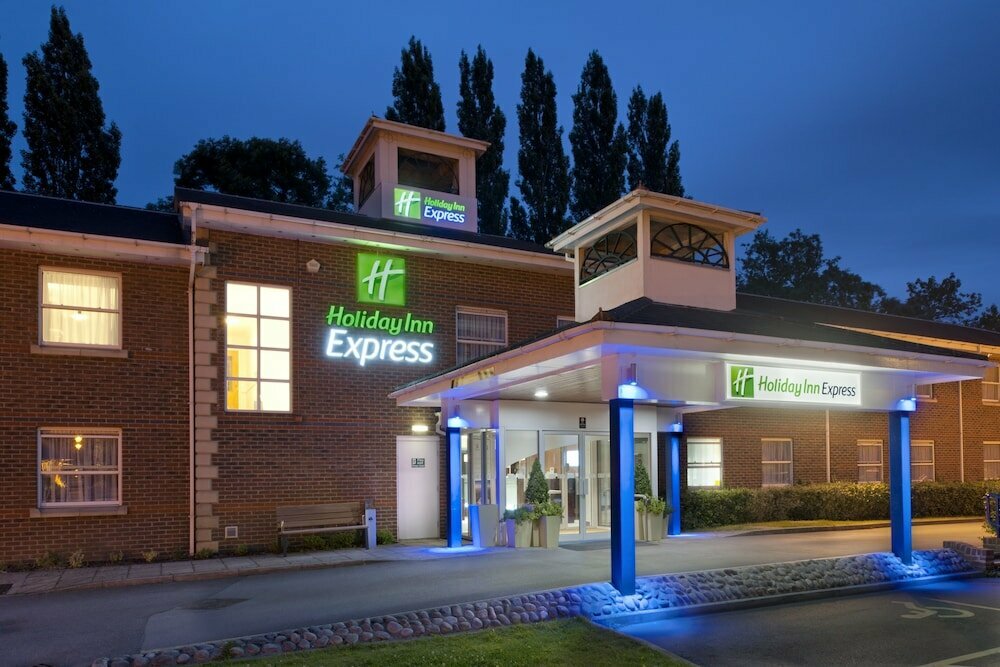 Hotel Holiday Inn Express Leeds East, England, photo