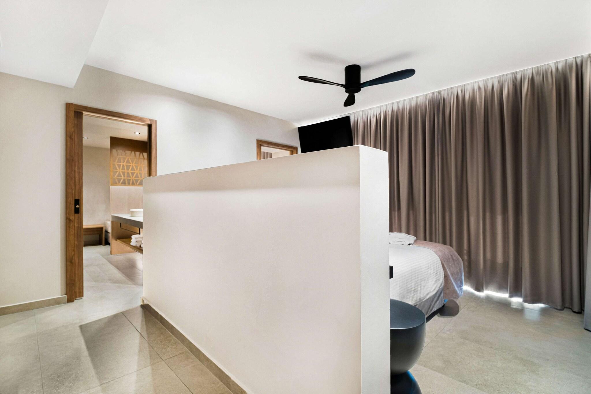 Фото Eden Rock Hotel