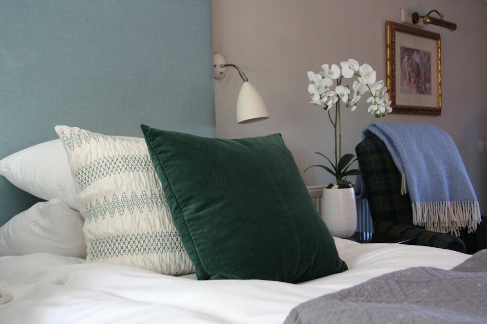 Фото The Falstaff Hotel