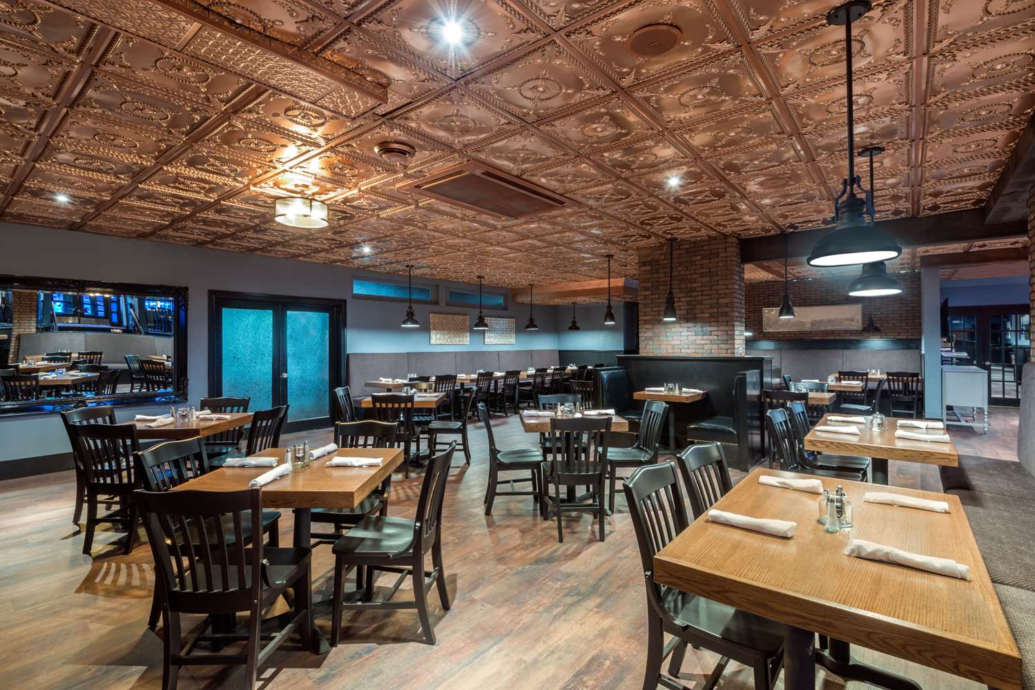 Фото Ramada Plaza by Wyndham Gatineau/Manoir du Casino