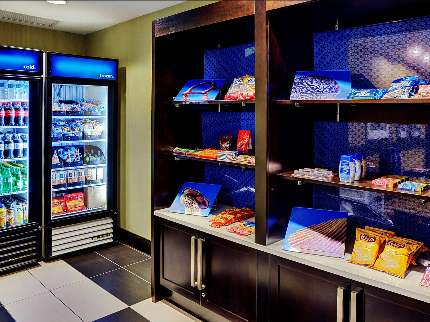 Фото Hampton Inn by Hilton Winnipeg Airport/Polo Park