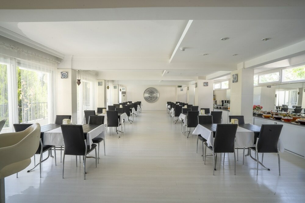 Фото Ayapam Hotel