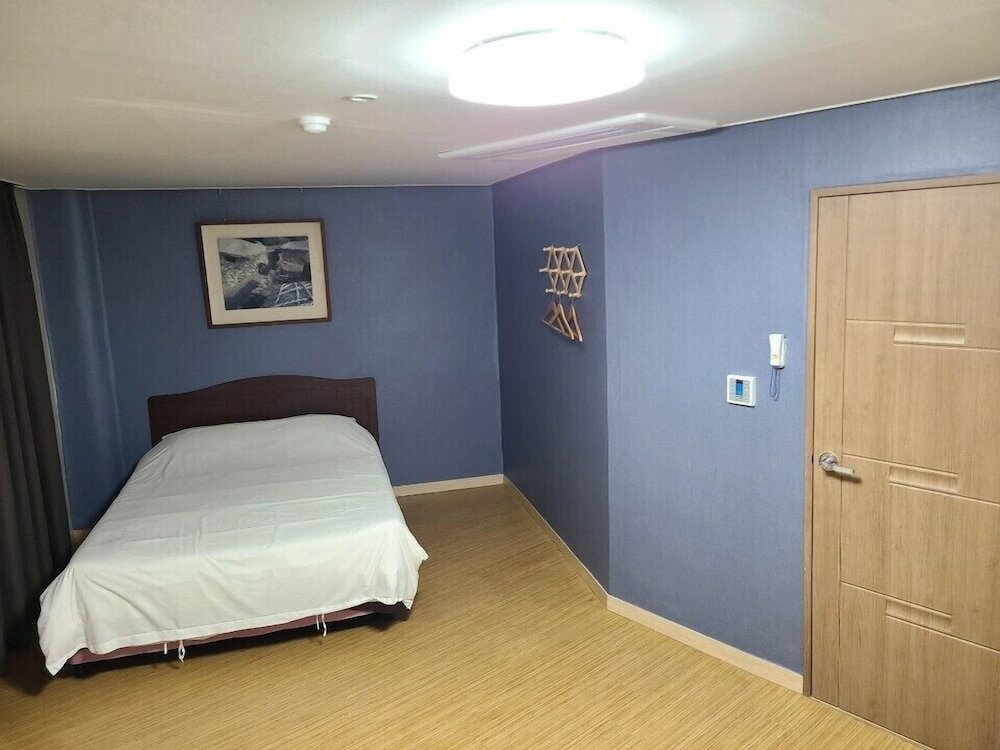 Фото Jeju Ora Stay Hotel