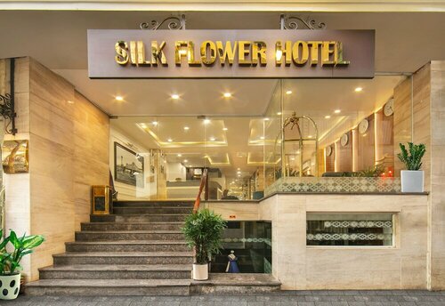 Гостиница Serene Premier Hotel в Ханое