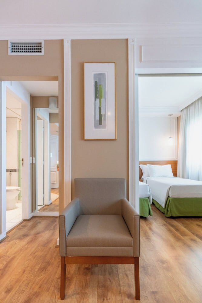 Фото The Universe Paulista by Intercity - São Paulo