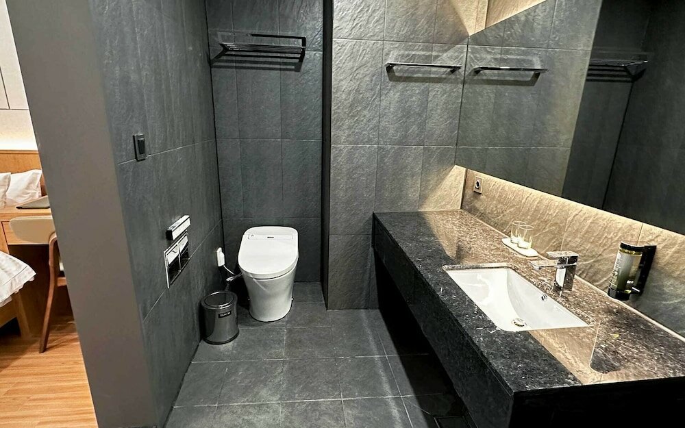 Фото Commodore Hotel Pohang