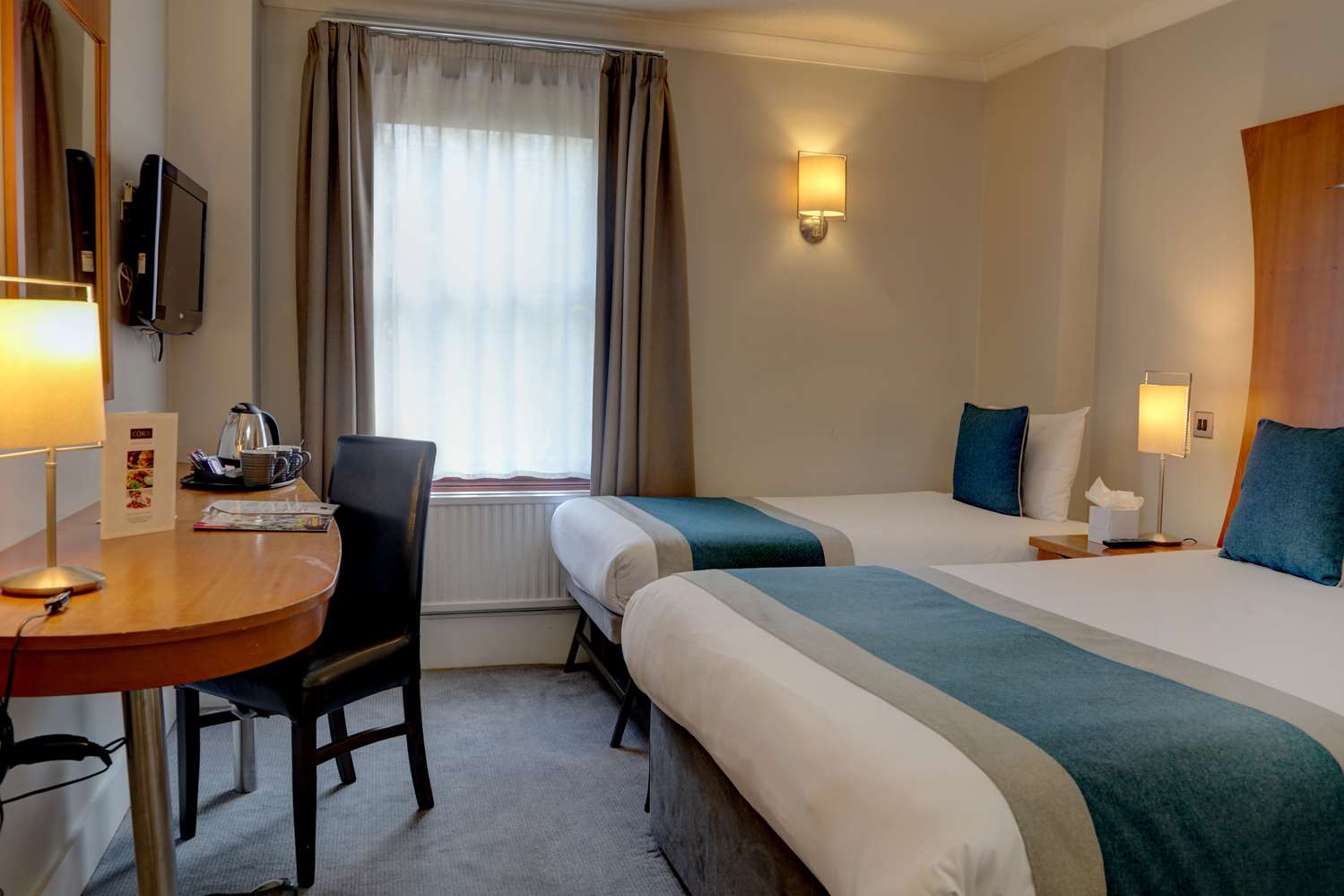 Фото Corus Hyde Park Hotel