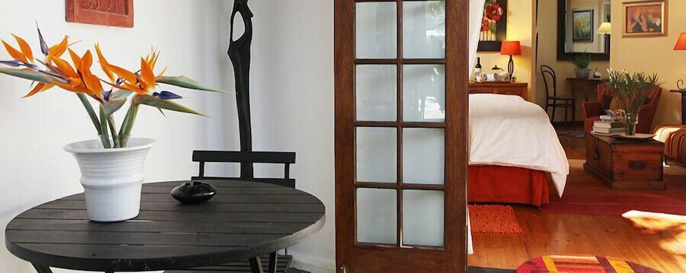 Фото Moontide Guest Lodge