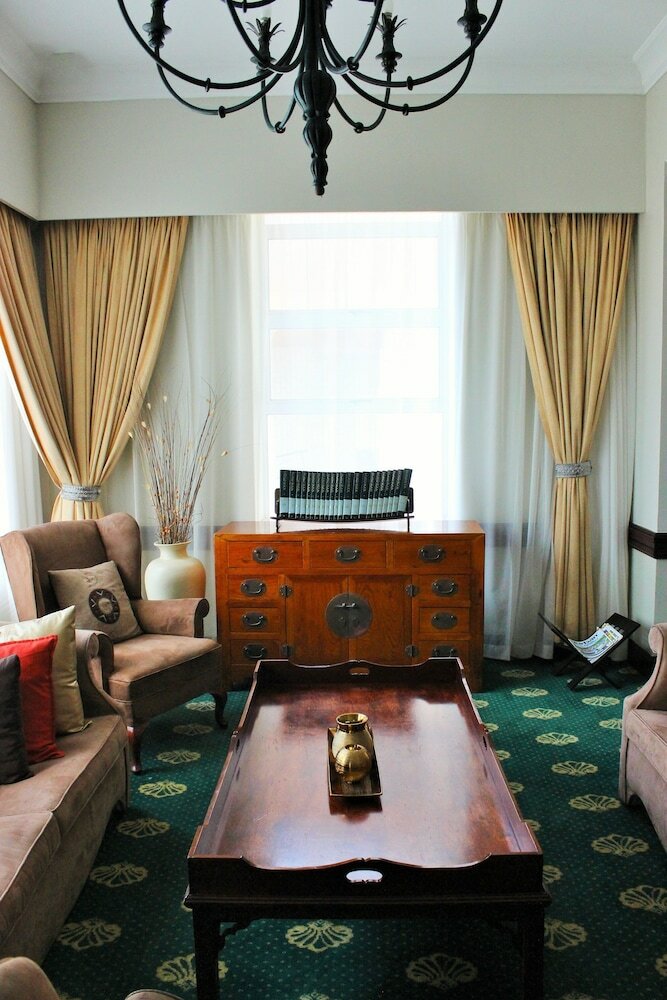 Фото The Balmoral Hotel